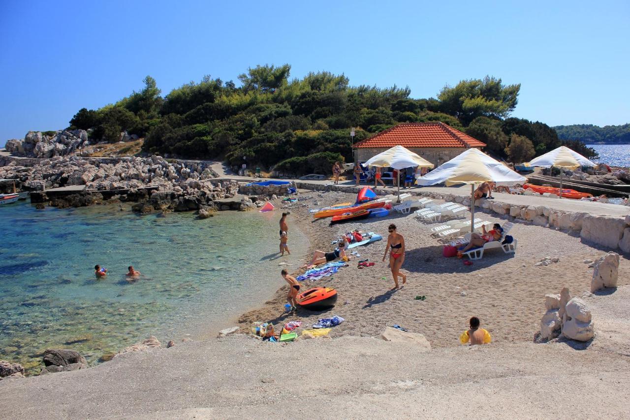 Apartments By The Sea Prizba, Korcula - 12648 Exterior photo